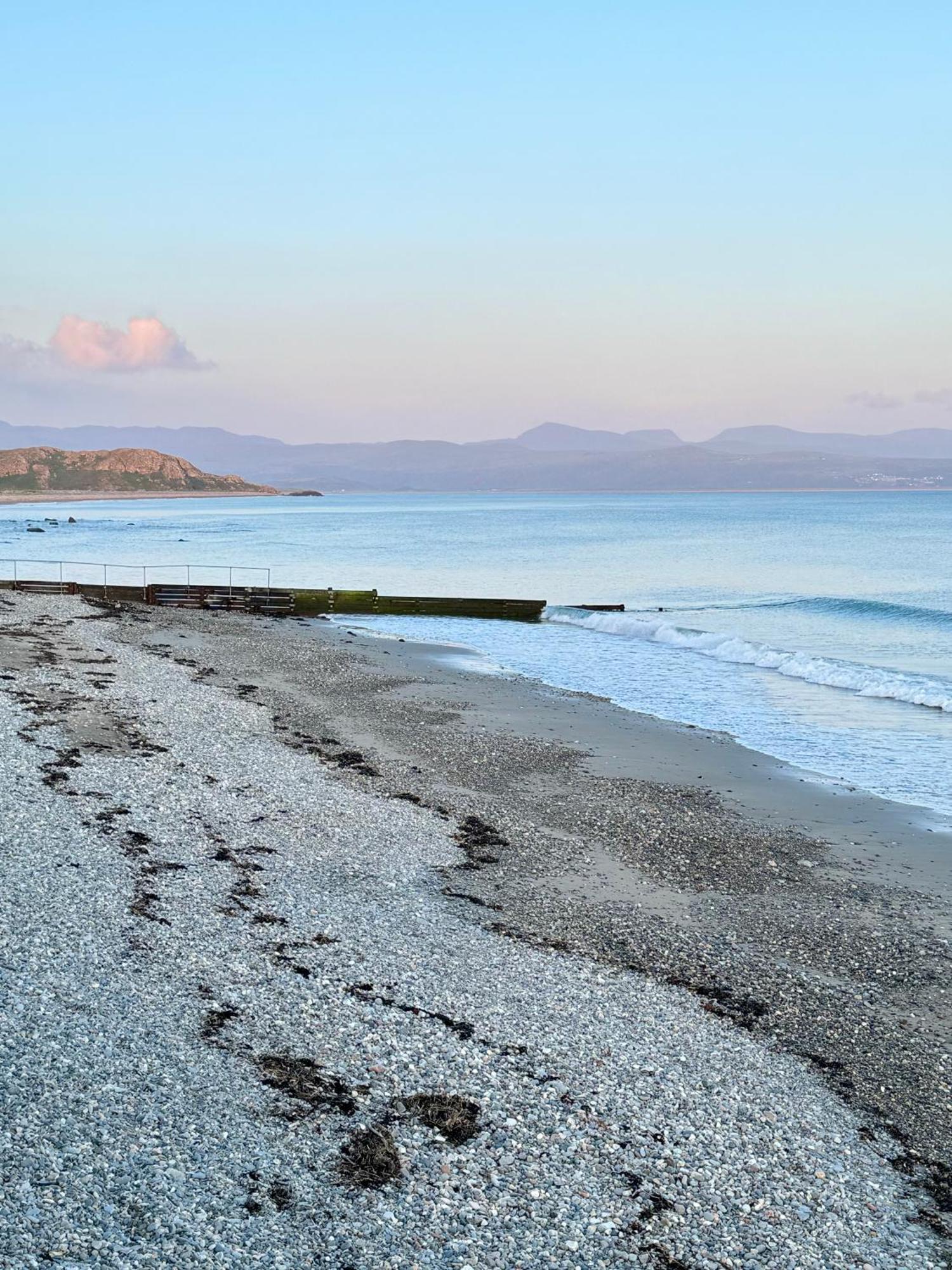 Church Duplex With Breathtaking Sea & Mountain Views Leilighet Criccieth Eksteriør bilde